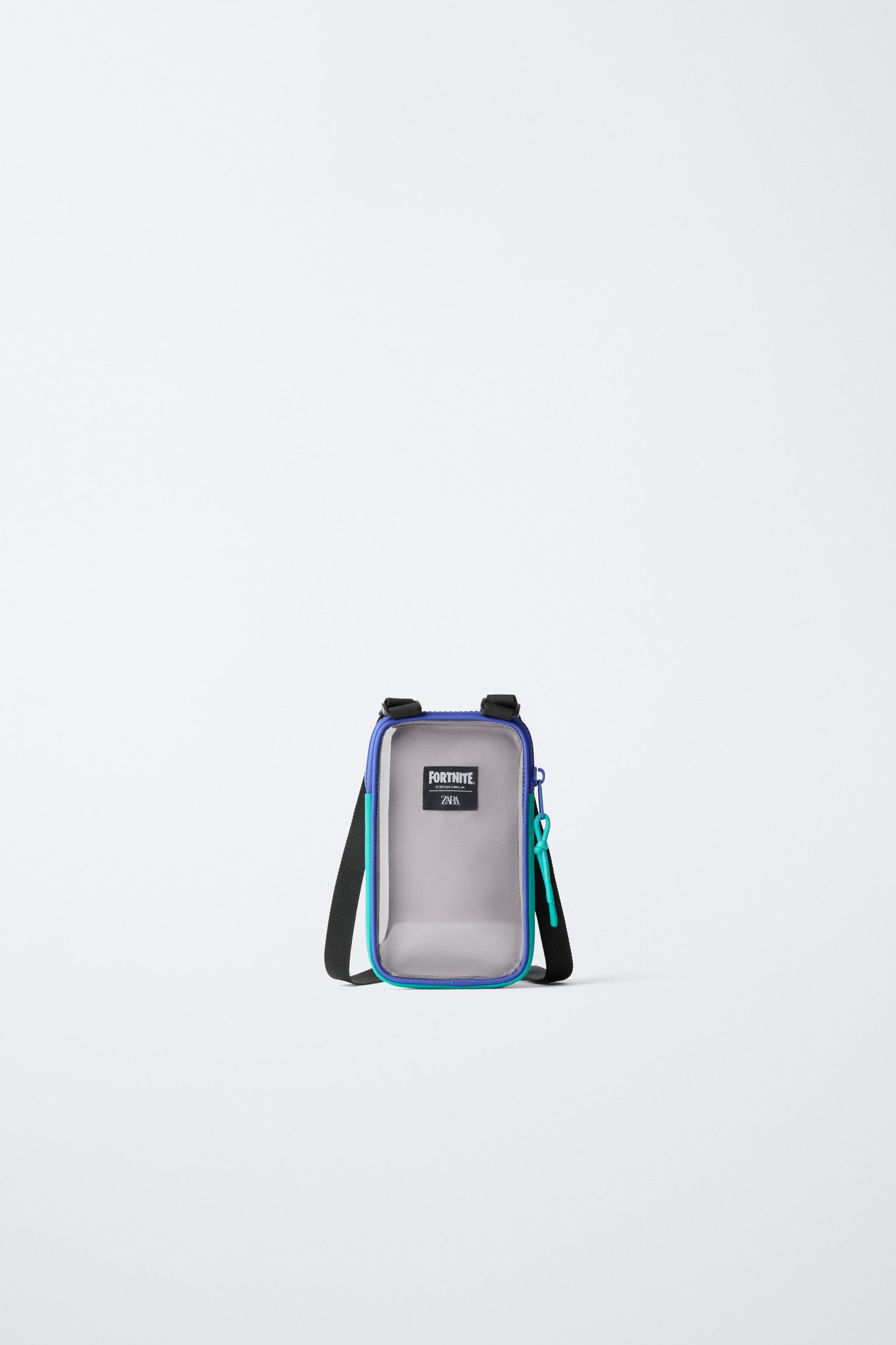HOUSSE POUR TÉLÉPHONE FORTNITE © EPIC GAMES